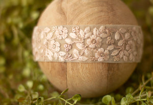 Vintage Taupe Floral Embroidered Band